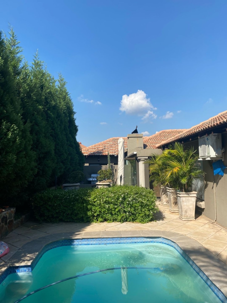 To Let 4 Bedroom Property for Rent in Birdwood Estate North West